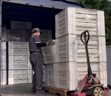 百葉窗源頭廠(chǎng)家發(fā)貨